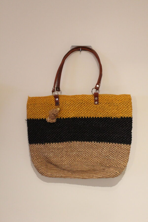 Sac à main en raphia lanières en cuir  - modèle 2 – Image 2