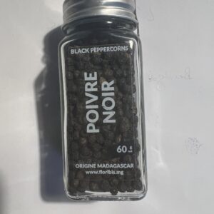 Poivre noir entier de Madagascar